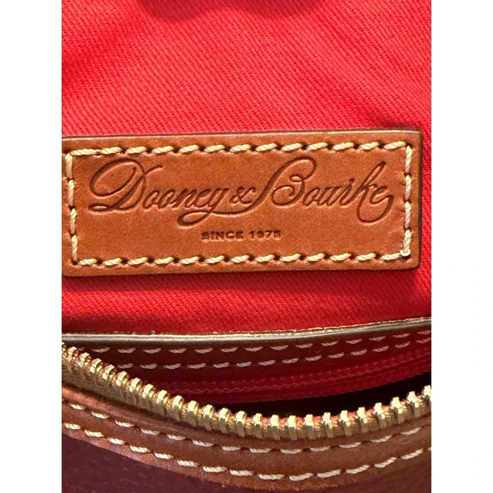 Dooney & Bourke Pebble Grain Paige Sac Shoulder Bag Wine Bordeaux‎ NWOT